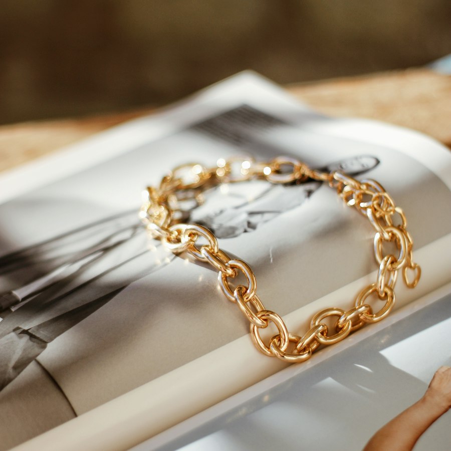 Bracelet chaîne dorée