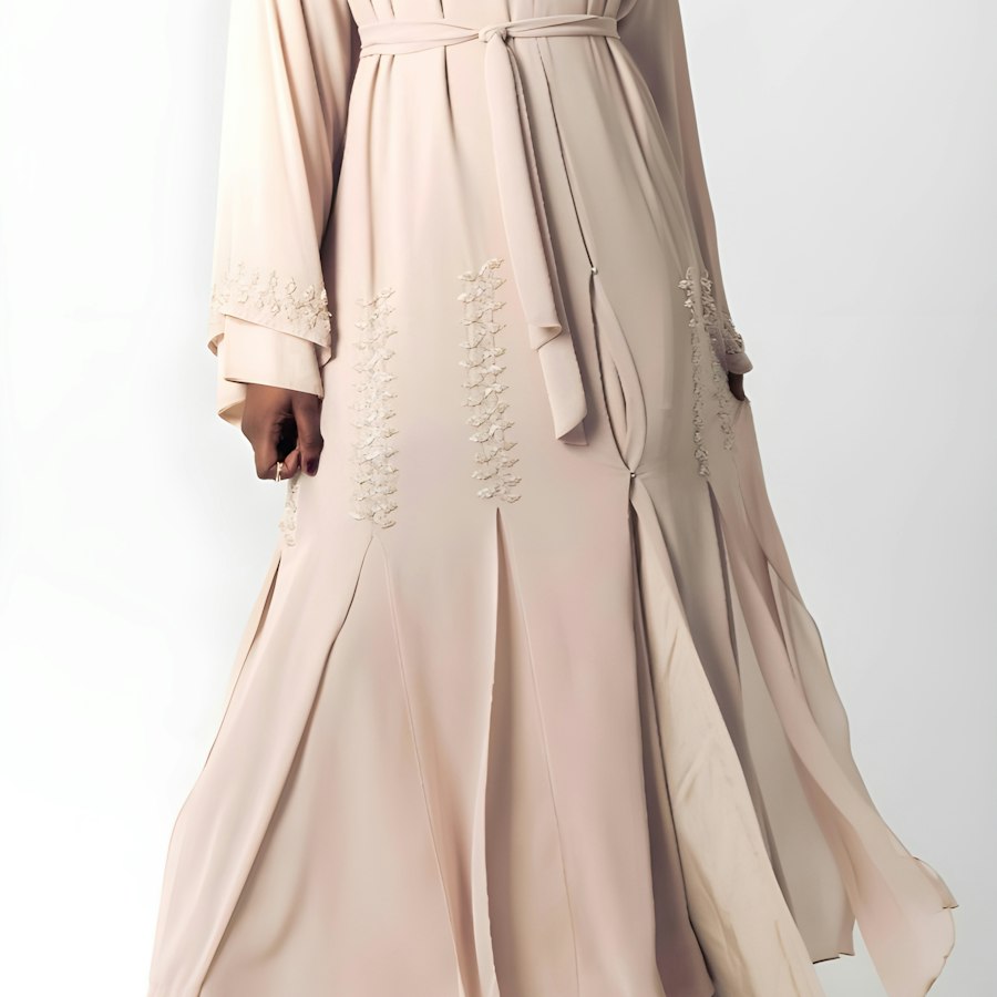 Abaya beige brodée