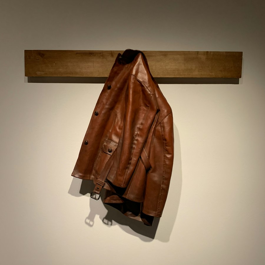 Blouson en cuir marron