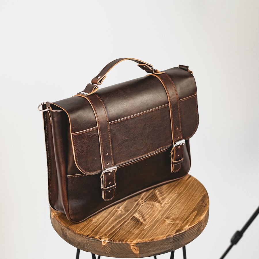 Cartable homme en cuir